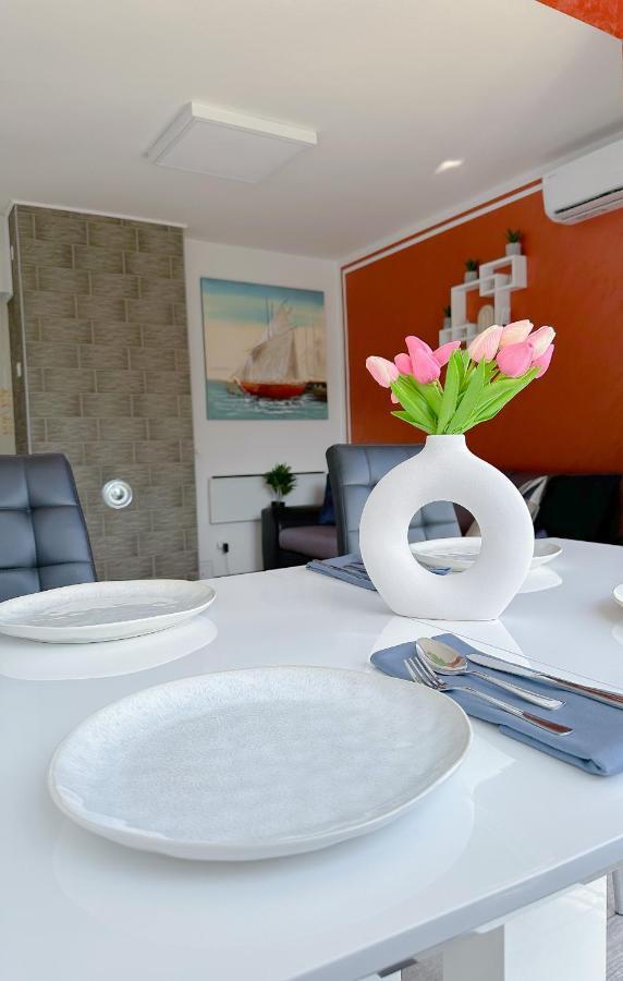 Luxury Apartman Asia غييكا المظهر الخارجي الصورة
